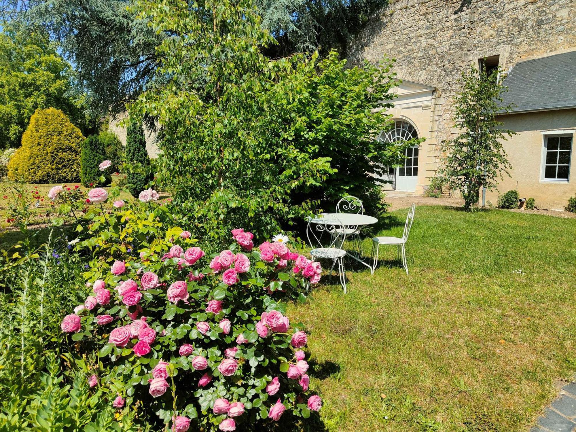 Les Jardins De L'Orangerie Durtal Exterior foto